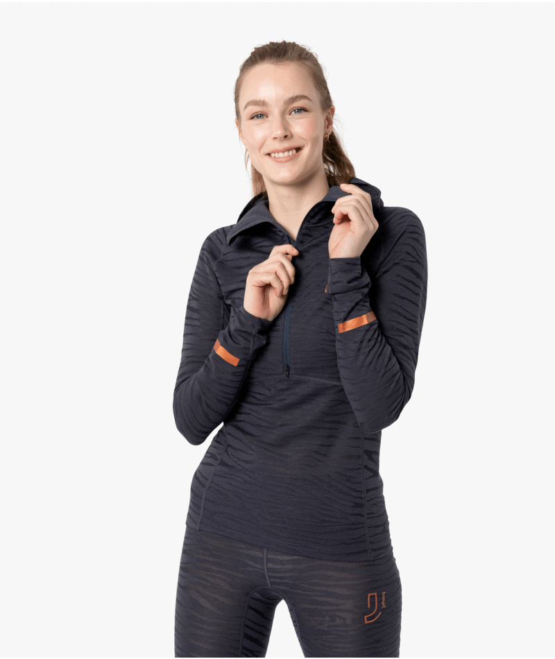 Johaug Advance Tech Wool majica majica s kapuco - ženska